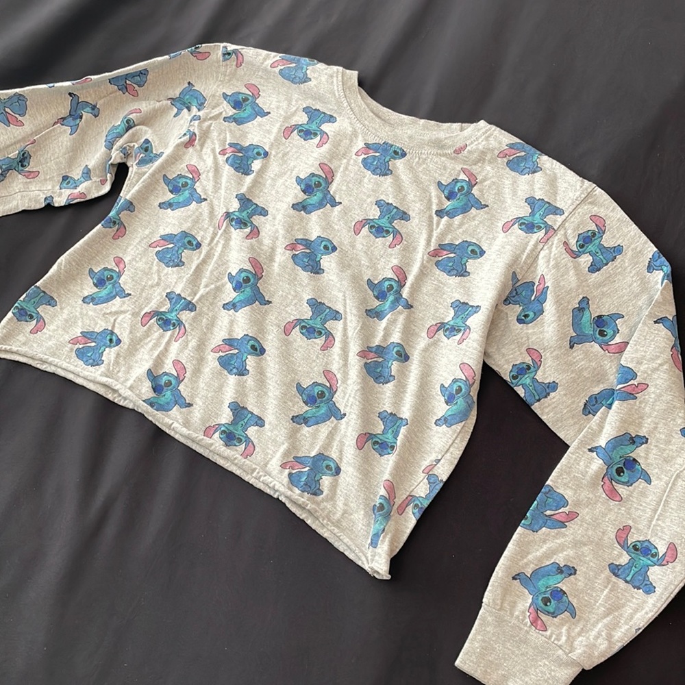 Small cropped Stitch hoodie | Disney